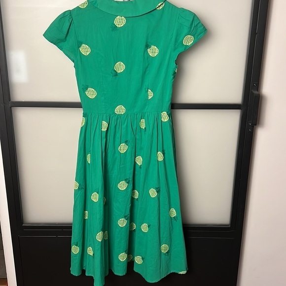Voodoo Vixen Cotton Pineapple Embroidered Button Front Swing Dress Sz XS (US 2) - Picture 5 of 6